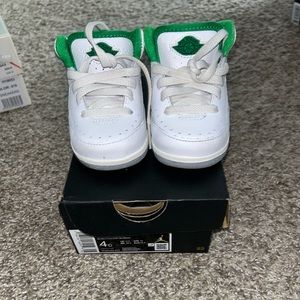 Jordan toddler air Jordan 2s